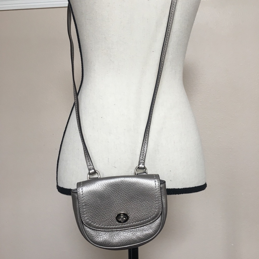 Coach Swing pack crossbody Metallic turnkey